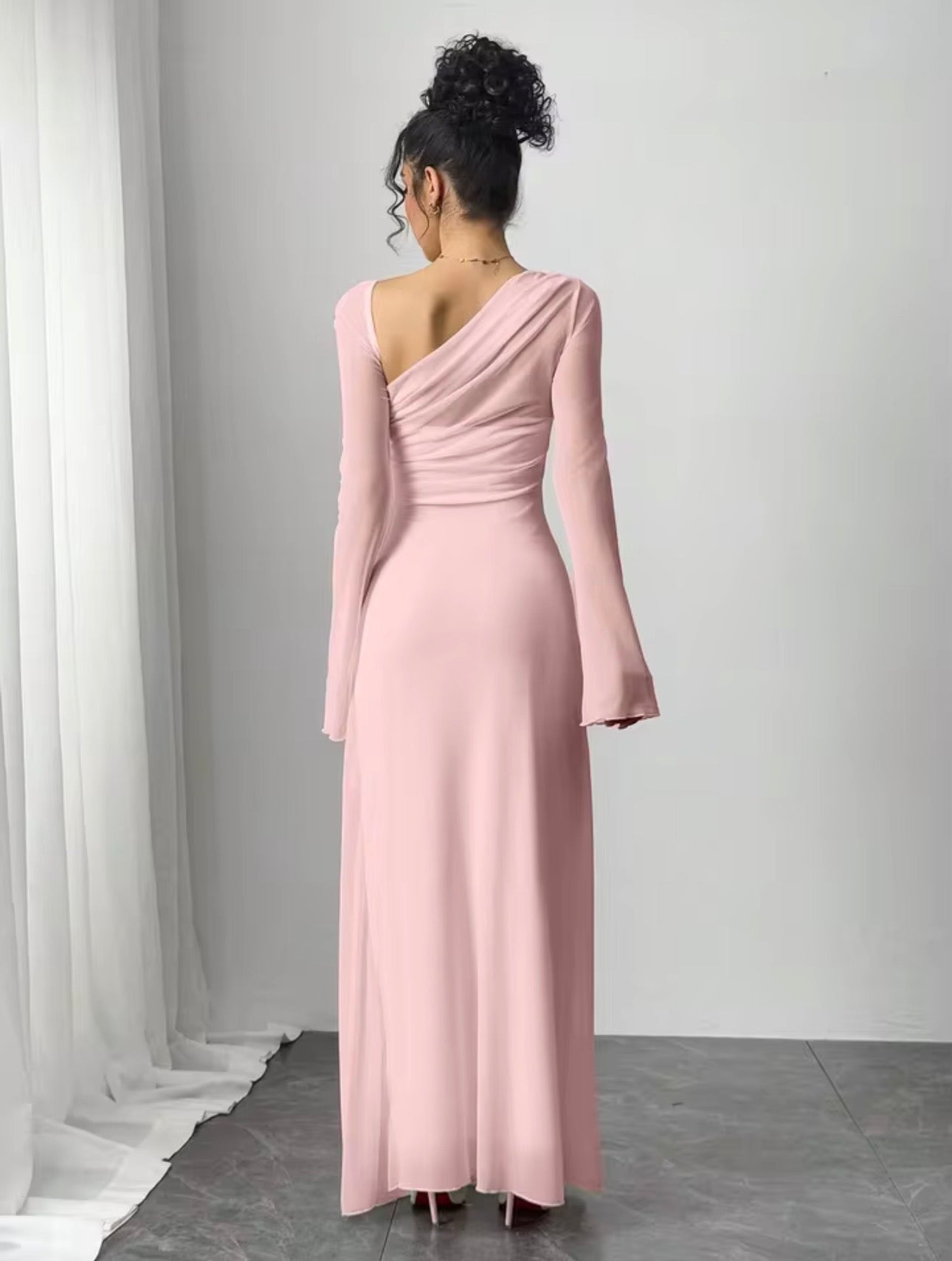 Vestido Élysée™ | A Elegância Que Fica na Memória